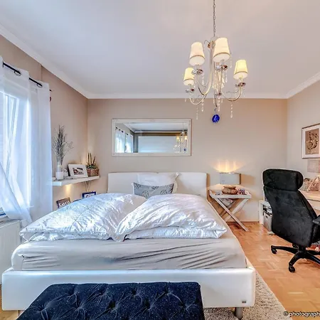 Parkave I Kölner Süden I 100 Qm I 3 I 2 Bath I Parking Apartment Köln