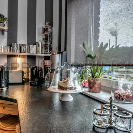 Parkave I Kölner Süden I 100 Qm I 3 I 2 Bath I Parking Apartment
